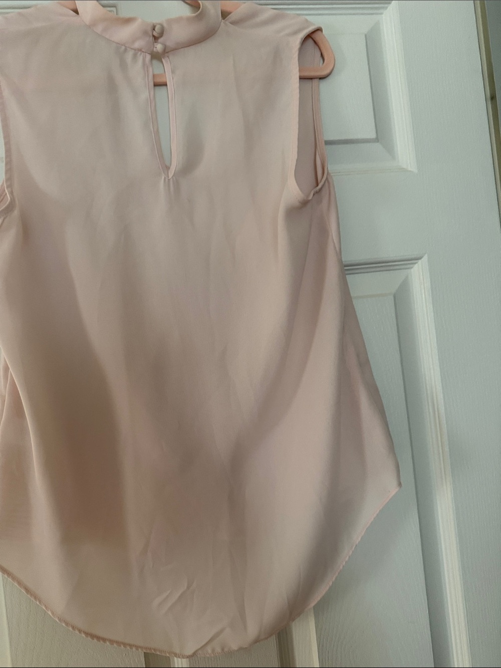 Wayf Blush Pink Sleeveless Keyhole Blouse